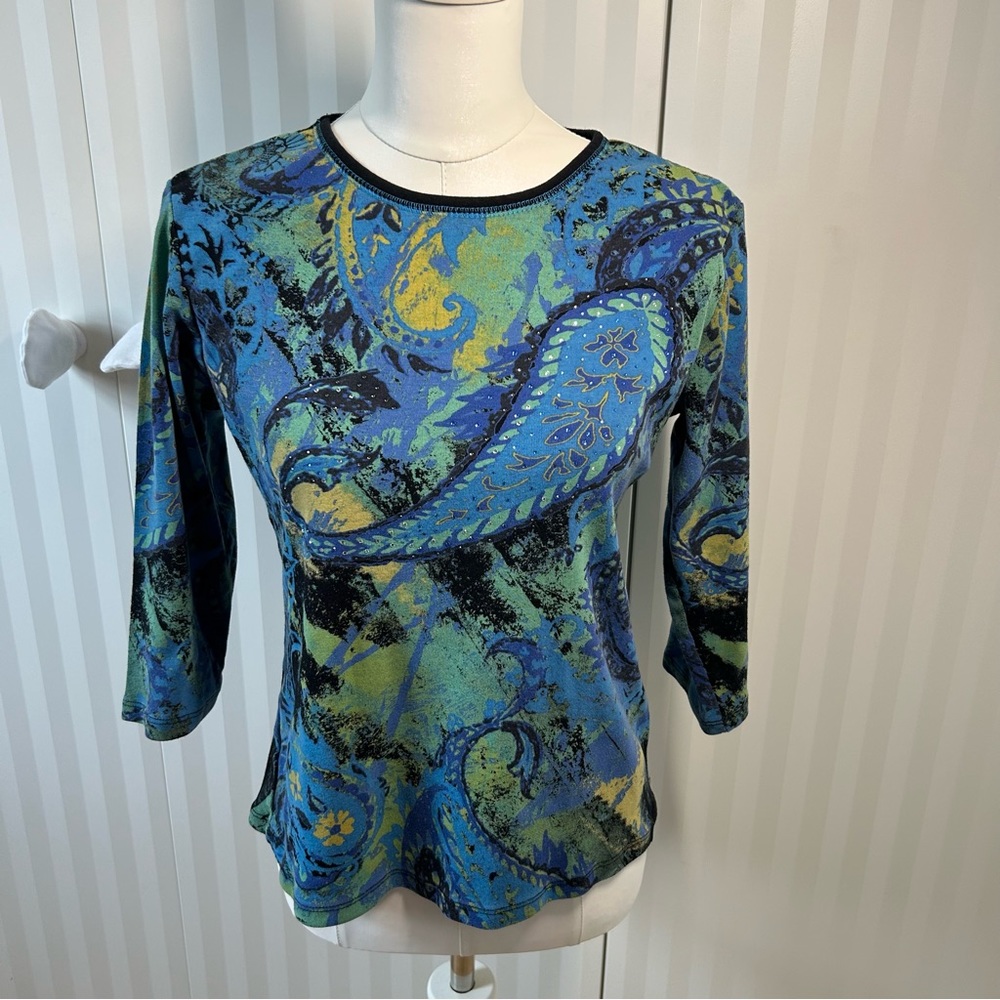 Jess & Jane blue green black pattern long sleeve 100% cotton tee Size S